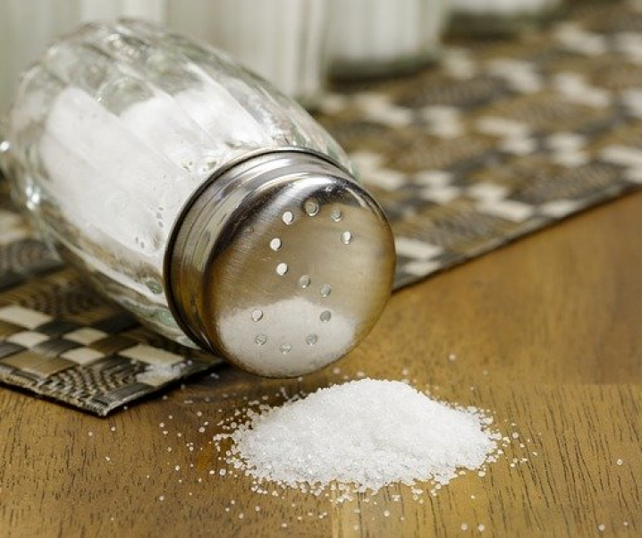 Krankmacher Salz: Zu viel Salz schwächt unser Immunsystem