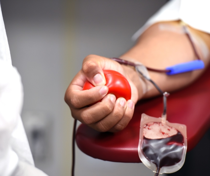 Erfolg: Erstmals künstlich hergestelltes Blut transfundiert